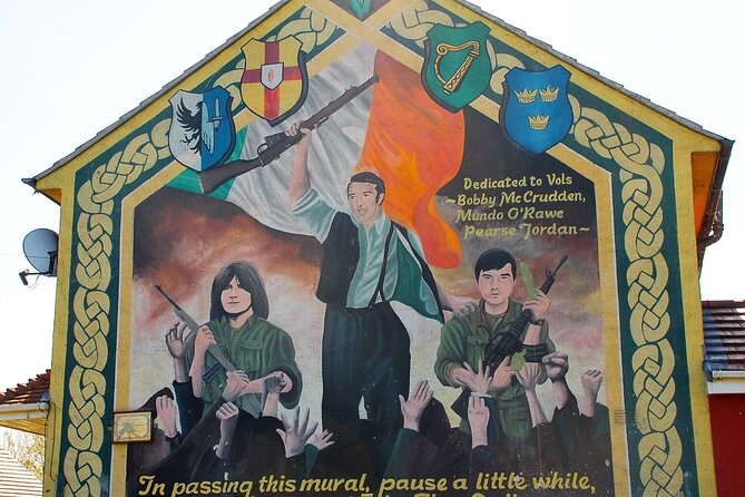 2 Hour Private Belfast Taxi Cab Tour of Troubles & Peace walls - City Hall Pickup, Private Vehicle, and the Route Pace
