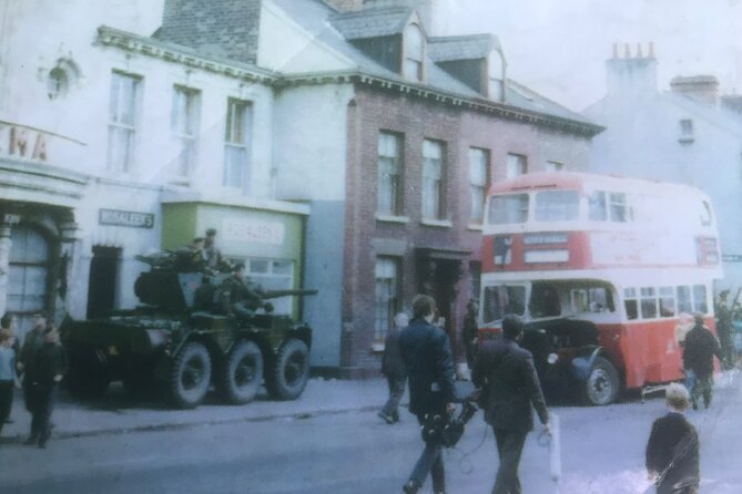 Award Winning Express 2 Hours Belfast Black Taxi/Cab tours - Stop 2: the Belfast transport story and an 800-year timeline