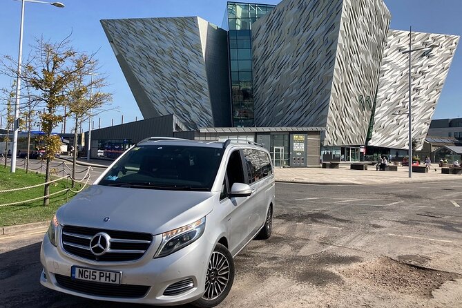 Belfast Sightseeing Tour - International Peace Wall murals, including the global angle