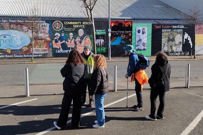 Belfast Troubles Tour: Walls and Bridges - Dan George’s sculpture: Celtic design and Belfast’s public identity