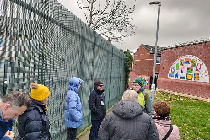 Belfast Troubles Tour: Walls and Bridges - First Presbyterian Church: history that complicates the easy story