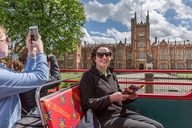 City Sightseeing Belfast Hop-On Hop-Off Bus Tour - Onboard narration: what to expect, and how to avoid missing stops