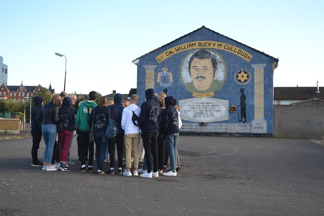 Famous Private Belfast Troubles Taxi Tour Original Drivers 2hr - Private guide energy: how Mal turns locations into real context