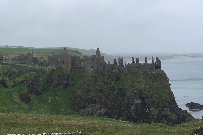 Game of Thrones and Giant's Causeway Day Tour from Belfast - Guides and the “small details” that make or break it