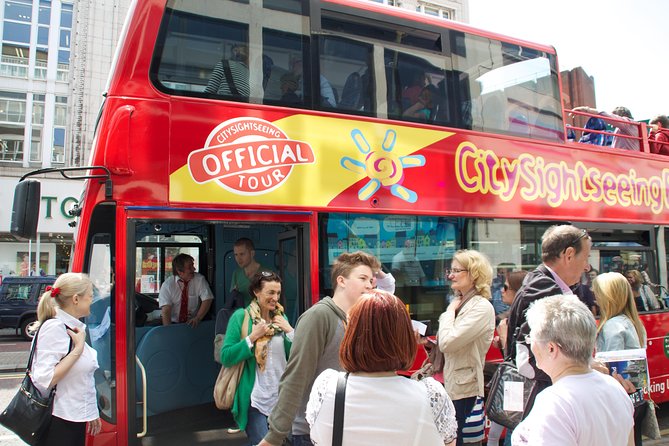 Giant's Causeway Day Tour and Belfast City Tour 1 Day Pass - Belfast by Hop-On Hop-Off Bus: Titanic to Peace Wall on Your Terms