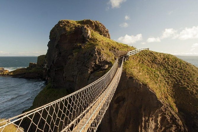 Giants Causeway & Game of Thrones Tour from Belfast - Price and value for a group of up to four from Belfast