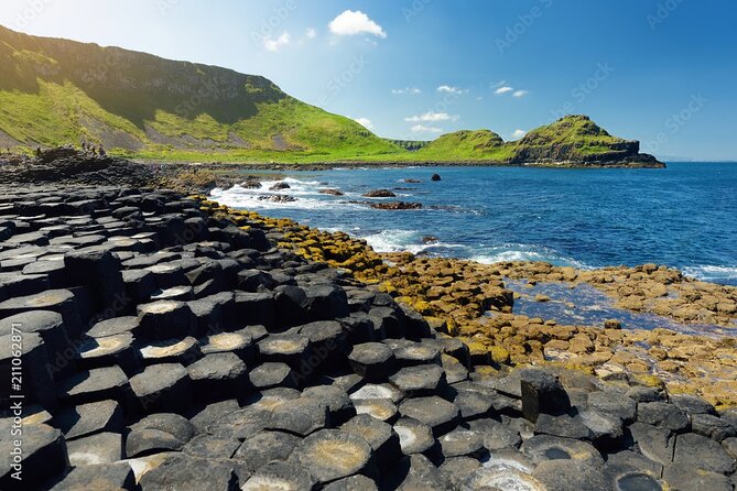 Giants causeway private tour 1 to 7 people - Ballintoy Harbour: a short stop that pays off with ocean views