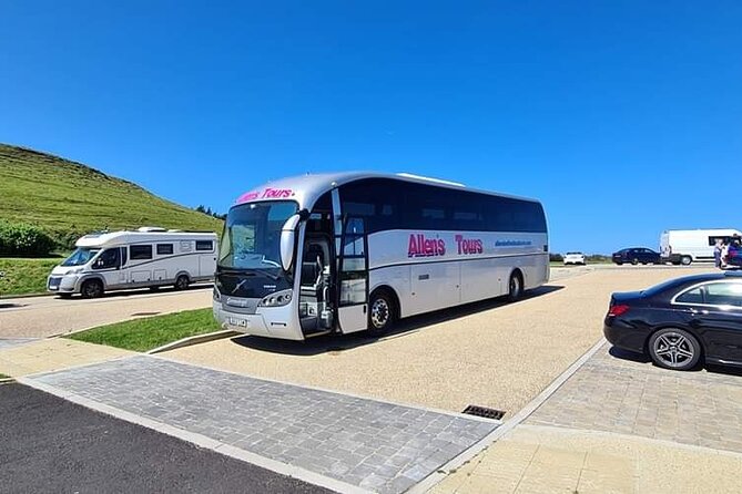 Giants Causeway, Rope Bridge, Carrickfergus Castle and Dark Hedges Tour - Dark Hedges: the Kingsroad walk, then lunch at a pub