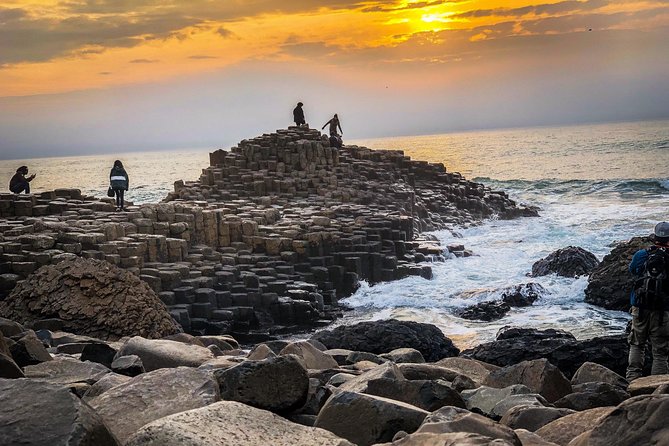 Giants Causeway Tour from Belfast + FREE Belfast Mural Tour - Giant’s Causeway: free entrance, myth stories, and the best way to see the hexagons