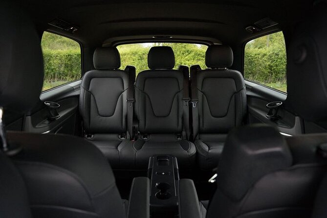Luxury Tours Belfast. Full day Private Hire Tour for 2- 6 people - Should you book this Luxury Tours Belfast full-day private hire?