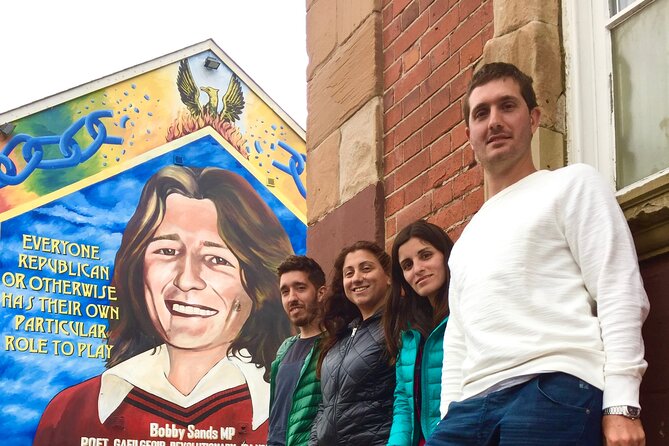 N0 1 Belfast black cab Irish and British mural 2hr private tour - Getting Picked Up in Belfast, and How to Time Your Start