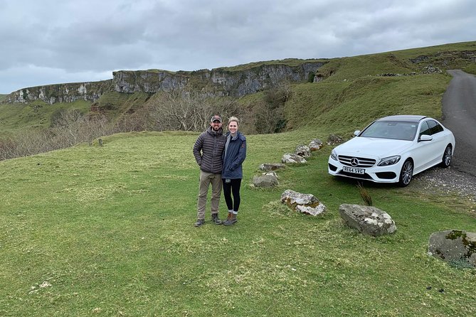 Northern Highlights Full-Day Guided Tour in Northern Ireland - Kinbane Castle, Dunluce Castle, and the sea caves vibe