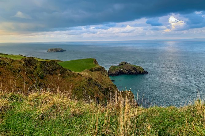 Northern Highlights Full-Day Guided Tour in Northern Ireland - Giant’s Causeway timing, and why this version skips the Rope Bridge crossing
