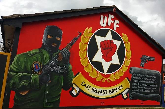 Political Taxi Tour Belfast (1-7 People) - Stop 1: Bobby Sands Mural and the International Wall Murals