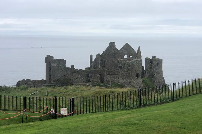 Private Giants Causeway & Antrim Coast Tour - Giant’s Causeway Visitor Centre: walking the UNESCO site without paying twice