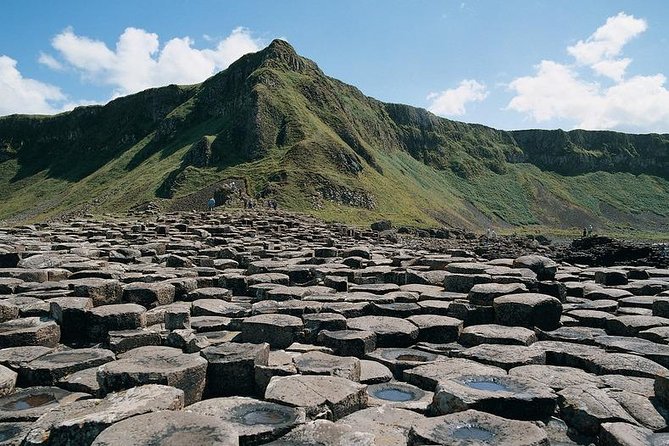 Shore Excursion: Giants Causeway Tour From Belfast Port (Extra Leg Room Bus) - A calmer way to do Giants Causeway from Belfast port