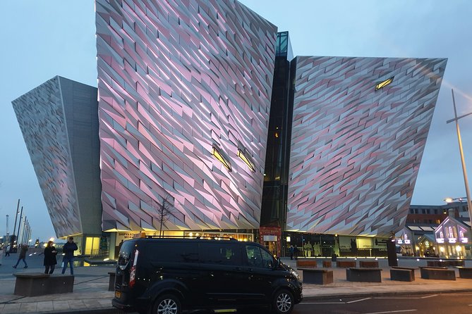 SHORE EXCURSIONS BELFAST / up to 5 tours in 1 day from CRUISE SHIP @ MICKS TOURS - Belfast Castle for coffee and scone: the break that feels local