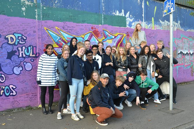 World Famous Private Belfast Troubles Taxi Cab Tour 2 Hour - Route Overview: Murals and Neighborhoods in the First Hour