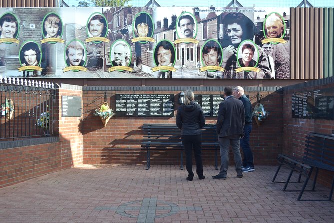 World Famous Private Belfast Troubles Taxi Cab Tour 2 Hour - Art Wall Stops: Divis Street Murals That Bridge Time